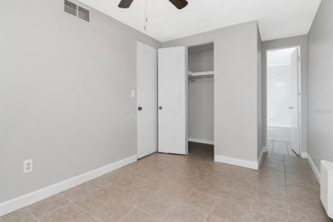 Appartement à louer à Brandon, Floride: 1 chambre, 53.14 m2 № 2230386 - photo 17
