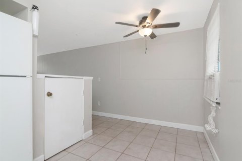 Appartement à louer à Brandon, Floride: 1 chambre, 53.14 m2 № 2230386 - photo 9