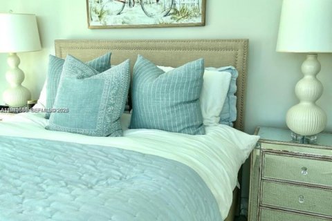 Copropriété à louer à Miami, Floride: 3 chambres, 151.8 m2 № 2001311 - photo 10