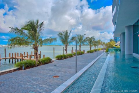 Copropriété à louer à Miami, Floride: 3 chambres, 151.8 m2 № 2001311 - photo 18