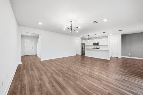 House in Wesley Chapel, Florida 5 bedrooms, 242.94 sq.m. № 2235661 - photo 23