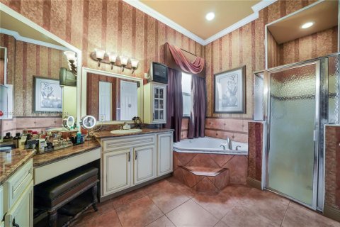 Villa ou maison à vendre à Port St. Lucie, Floride: 4 chambres, 254.27 m2 № 1437660 - photo 10