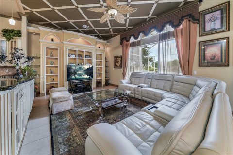 Villa ou maison à vendre à Port St. Lucie, Floride: 4 chambres, 254.27 m2 № 1437660 - photo 13