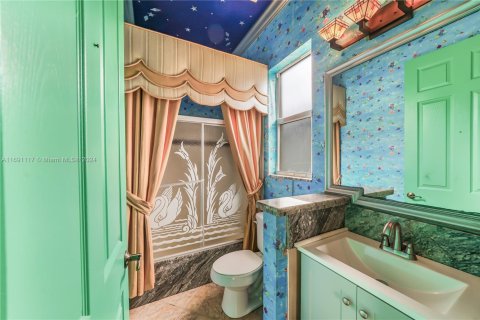 Villa ou maison à vendre à Port St. Lucie, Floride: 4 chambres, 254.27 m2 № 1437660 - photo 9