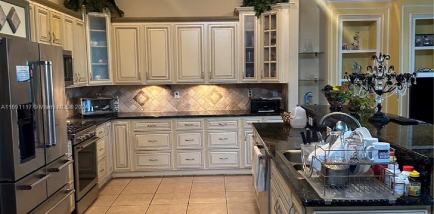 Villa ou maison à Port St. Lucie, Floride 4 chambres, 254.27 m2 № 1437660