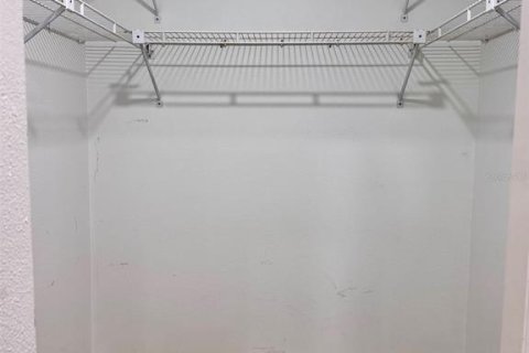Copropriété à louer à Sarasota, Floride: 2 chambres, 100.33 m2 № 2330979 - photo 15