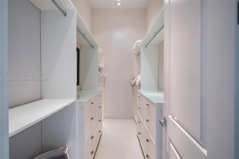 Villa ou maison à vendre à Wilton Manors, Floride: 4 chambres, 277.22 m2 № 1938275 - photo 28