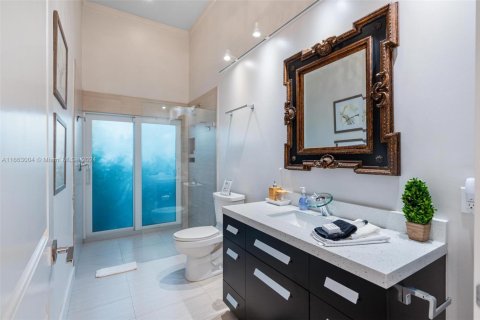 Villa ou maison à vendre à Wilton Manors, Floride: 4 chambres, 277.22 m2 № 1938275 - photo 19