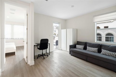 Townhouse in Fort Lauderdale, Florida 3 bedrooms, 188.96 sq.m. № 1925533 - photo 16