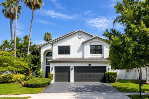 Villa ou maison à Miramar, Floride 4 chambres, 313.82 m2 № 2288484