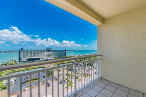 Condo in Clearwater, Florida, 3 bedrooms  № 1865983 - photo 15