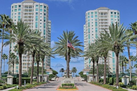 Copropriété à louer à Clearwater, Floride: 3 chambres, 181.35 m2 № 1865983 - photo 1