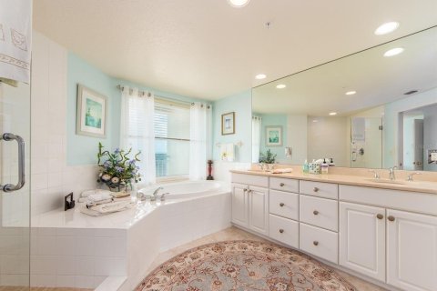 Condo in Clearwater, Florida, 3 bedrooms  № 1865983 - photo 27