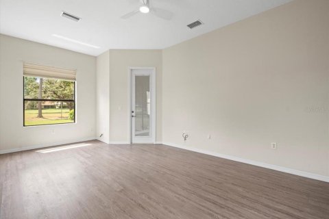 House in Weeki Wachee, Florida 3 bedrooms, 203.27 sq.m. № 1873972 - photo 19