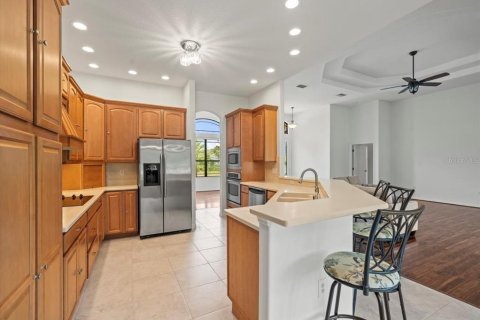 House in Weeki Wachee, Florida 3 bedrooms, 203.27 sq.m. № 1873972 - photo 29