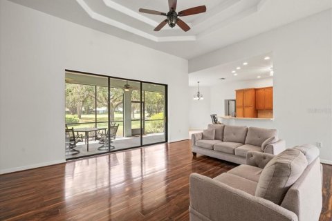 House in Weeki Wachee, Florida 3 bedrooms, 203.27 sq.m. № 1873972 - photo 15