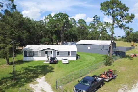 Villa ou maison à vendre à Dunnellon, Floride: 4 chambres, 158.31 m2 № 1909234 - photo 3