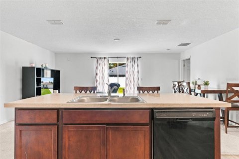 Villa ou maison à vendre à Palm Coast, Floride: 4 chambres, 167.78 m2 № 2388561 - photo 6
