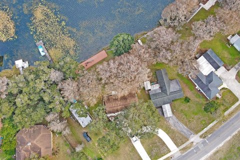 House in Inverness, Florida 2 bedrooms, 113.34 sq.m. № 2204797 - photo 28