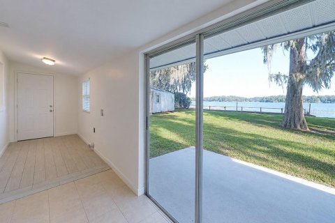 House in Inverness, Florida 2 bedrooms, 113.34 sq.m. № 2204797 - photo 18