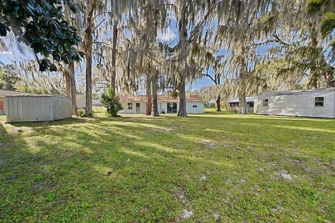 House in Inverness, Florida 2 bedrooms, 113.34 sq.m. № 2204797 - photo 24