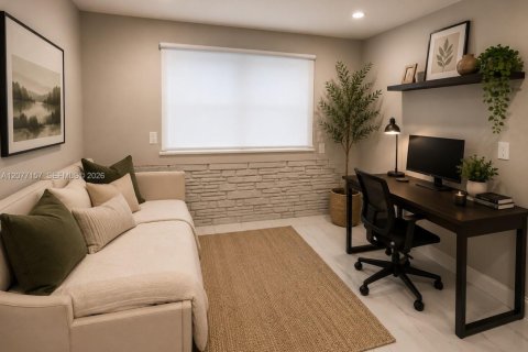 House in Miami, Florida 4 bedrooms, 108.51 sq.m. № 2319928 - photo 13