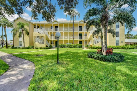 Copropriété à vendre à Boca Raton, Floride: 2 chambres, 91.14 m2 № 2185387 - photo 2