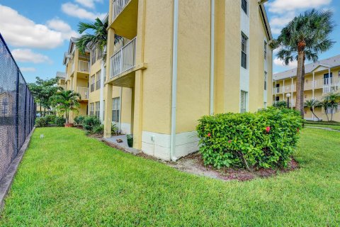 Copropriété à vendre à Boca Raton, Floride: 2 chambres, 91.14 m2 № 2185387 - photo 30