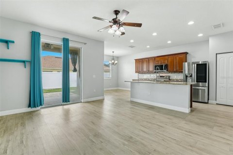 Villa ou maison à vendre à Mulberry, Floride: 3 chambres, 188.03 m2 № 2287010 - photo 10
