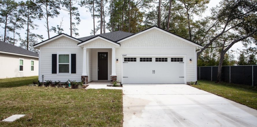 House in Jacksonville, Florida 4 bedrooms, 174.28 sq.m. № 887302