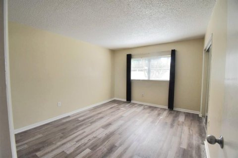 Condo in Dunedin, Florida, 2 bedrooms  № 2110580 - photo 7