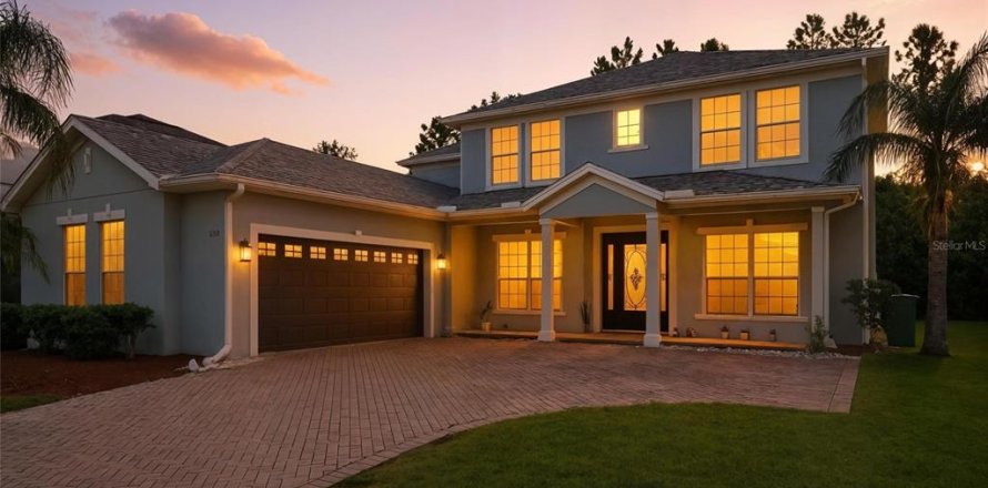 House in Orlando, Florida 5 bedrooms, 275.08 sq.m. № 1904552