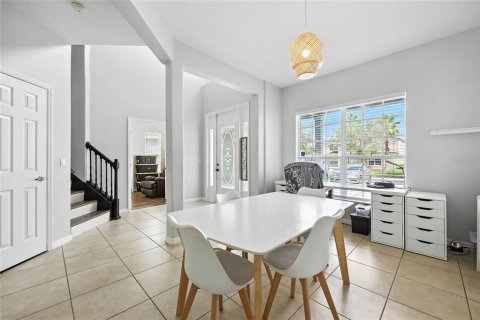 House in Orlando, Florida 5 bedrooms, 275.08 sq.m. № 1904552 - photo 12