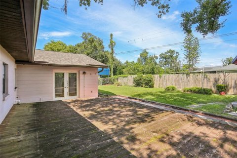 House in Brandon, Florida 4 bedrooms, 177.63 sq.m. № 2391552 - photo 30
