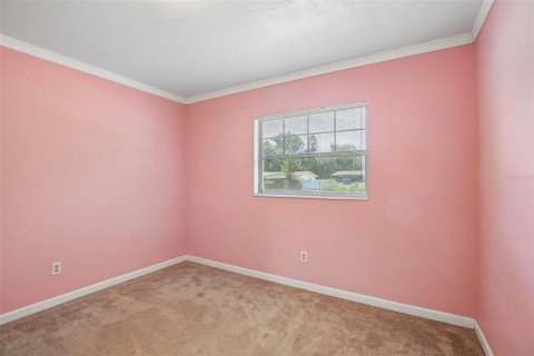 House in Brandon, Florida 4 bedrooms, 177.63 sq.m. № 2391552 - photo 11