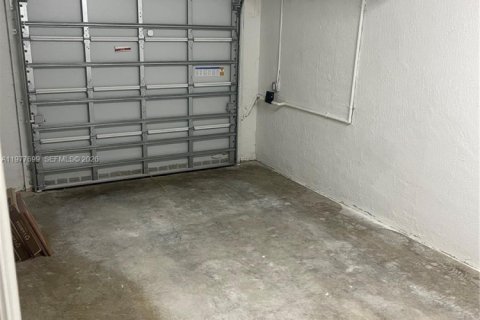 Adosado en alquiler en Miami Gardens, Florida, 3 dormitorios, 124.86 m2 № 2041821 - foto 5