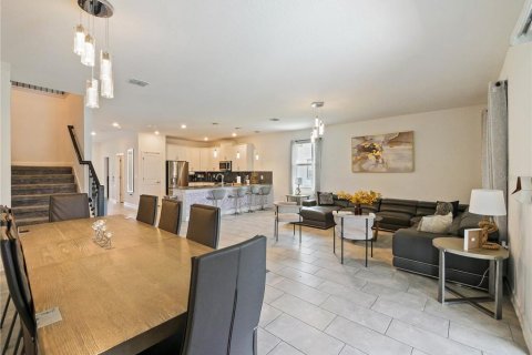 Villa ou maison à louer à Davenport, Floride: 8 chambres, 405.98 m2 № 1657754 - photo 25