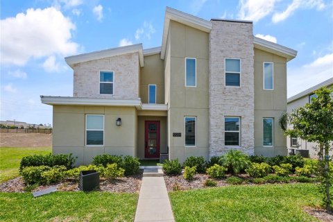 Villa ou maison à louer à Davenport, Floride: 8 chambres, 405.98 m2 № 1657754 - photo 1