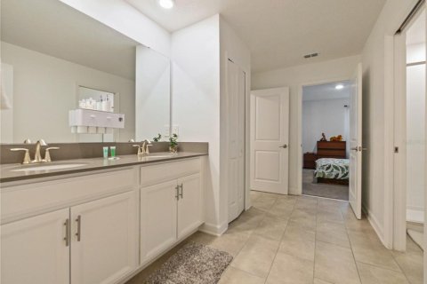 Villa ou maison à louer à Davenport, Floride: 8 chambres, 405.98 m2 № 1657754 - photo 28