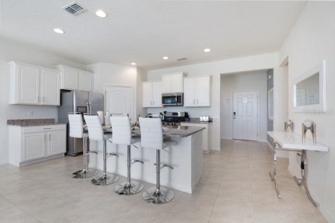 Villa ou maison à vendre à Davenport, Floride: 5 chambres, 258.64 m2 № 1833138 - photo 8