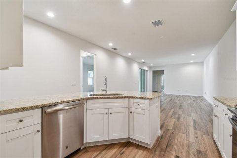House in Clearwater, Florida 3 bedrooms, 155.8 sq.m. № 1840169 - photo 7