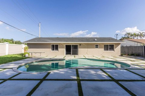 Villa ou maison à vendre à Lauderhill, Floride: 3 chambres, 108.32 m2 № 2428600 - photo 8