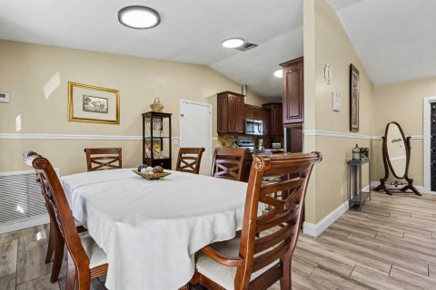 Villa ou maison à vendre à Lauderhill, Floride: 3 chambres, 108.32 m2 № 2428600 - photo 19