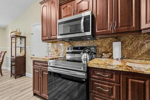 Villa ou maison à vendre à Lauderhill, Floride: 3 chambres, 108.32 m2 № 2428600 - photo 26