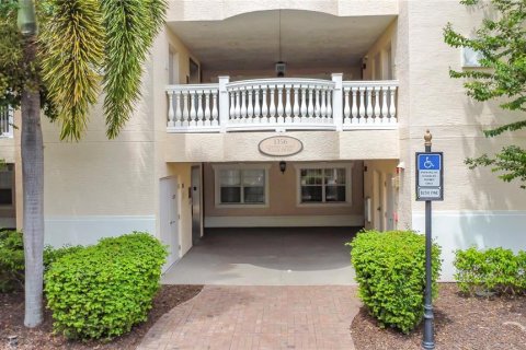 Condo in Four Corners, Florida, 3 bedrooms  № 1649171 - photo 14