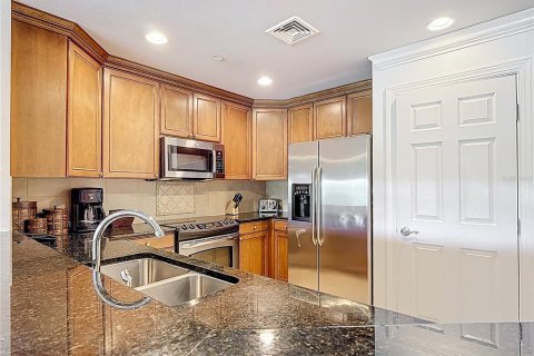 Condo in Four Corners, Florida, 3 bedrooms  № 1649171 - photo 22