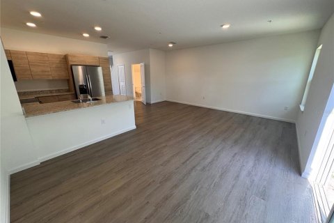 Townhouse in Orlando, Florida 3 bedrooms, 156.73 sq.m. № 1871009 - photo 3