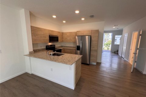 Townhouse in Orlando, Florida 3 bedrooms, 156.73 sq.m. № 1871009 - photo 10