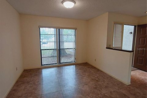 Casa en venta en Tampa, Florida, 3 dormitorios, 141.86 m2 № 2148582 - foto 16