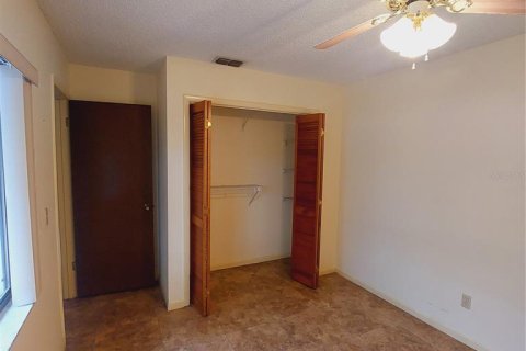 Casa en venta en Tampa, Florida, 3 dormitorios, 141.86 m2 № 2148582 - foto 25